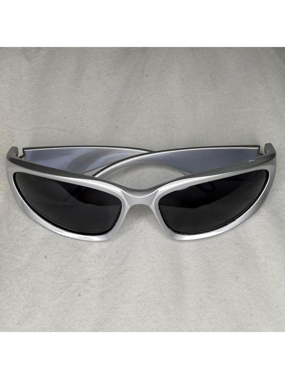 Y2K silver sunglasses